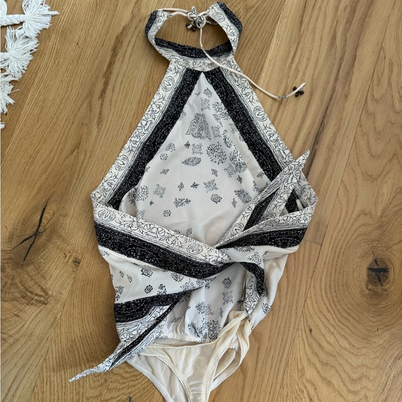 NWT SOLD OUT Free People Halter Scarf Bodysuit - Picture 7 of 8